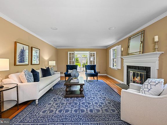 5th image of 977 Ivycroft Rd