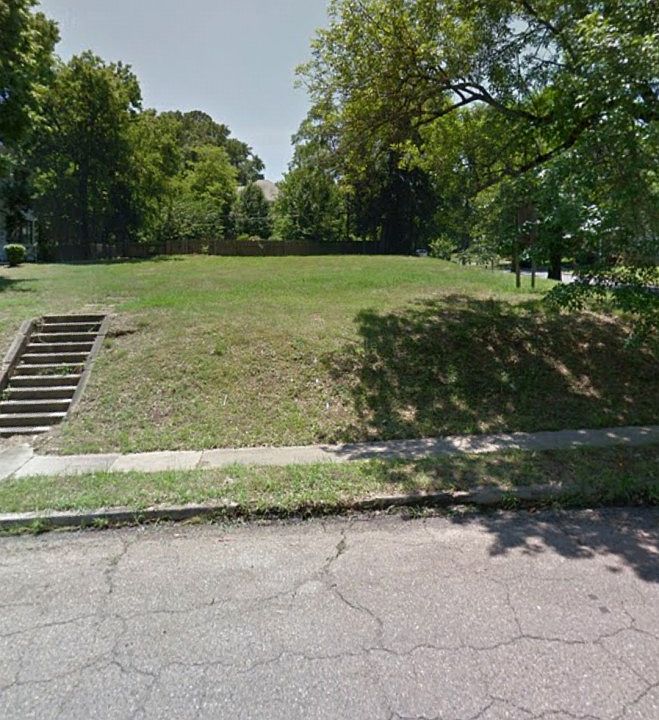 1st image of 425 Jordan St