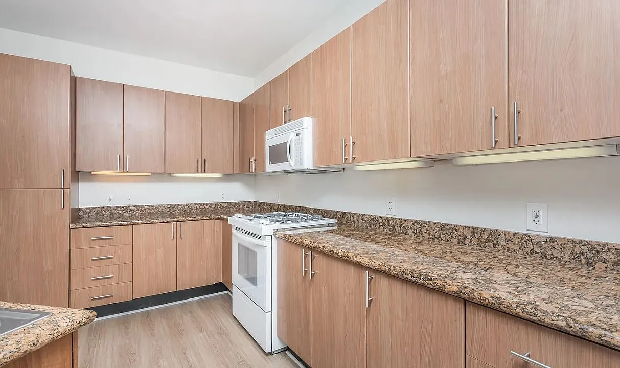 1480 Broadway #2302 - 1 — Photo 4