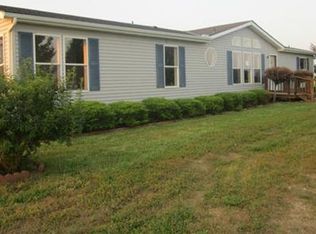 29 Silver Fox Trl, Linn Valley, KS 66040