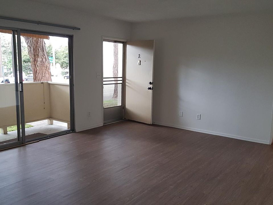 Living Room looking towards front door