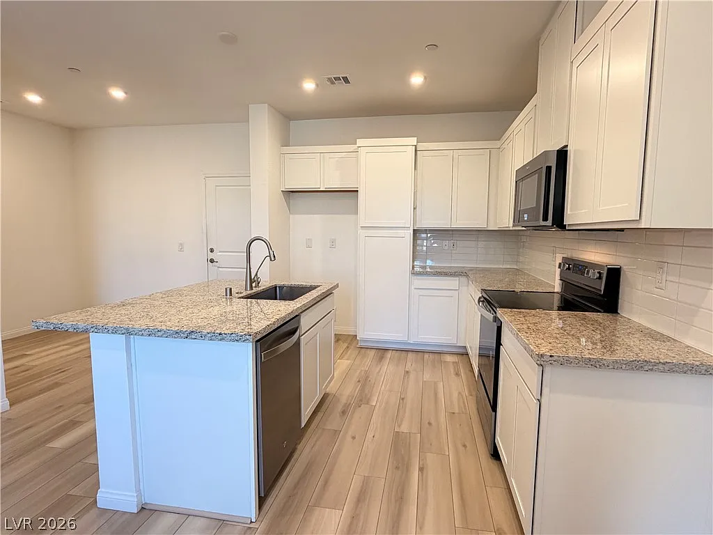 2 bed, 2.5 bath, 1364 sqft, $2,121 — Photo 4