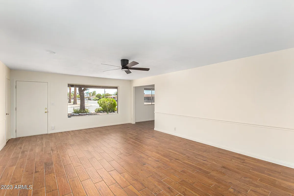 Building Photo - 202 N 54th St