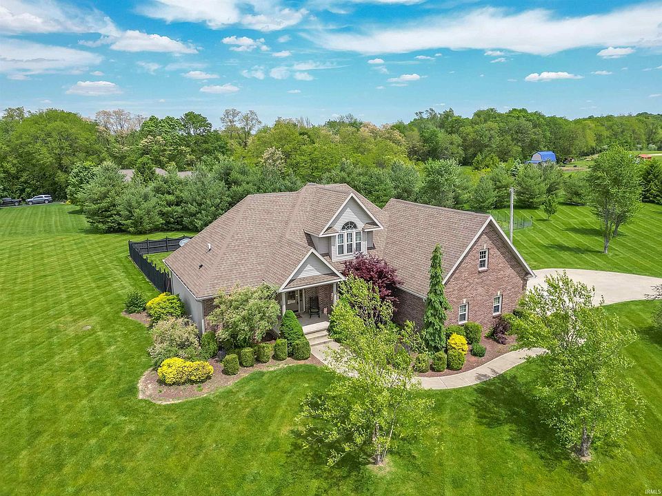 8450 W County Road 575 N, Middletown, IN 47356 | Zillow