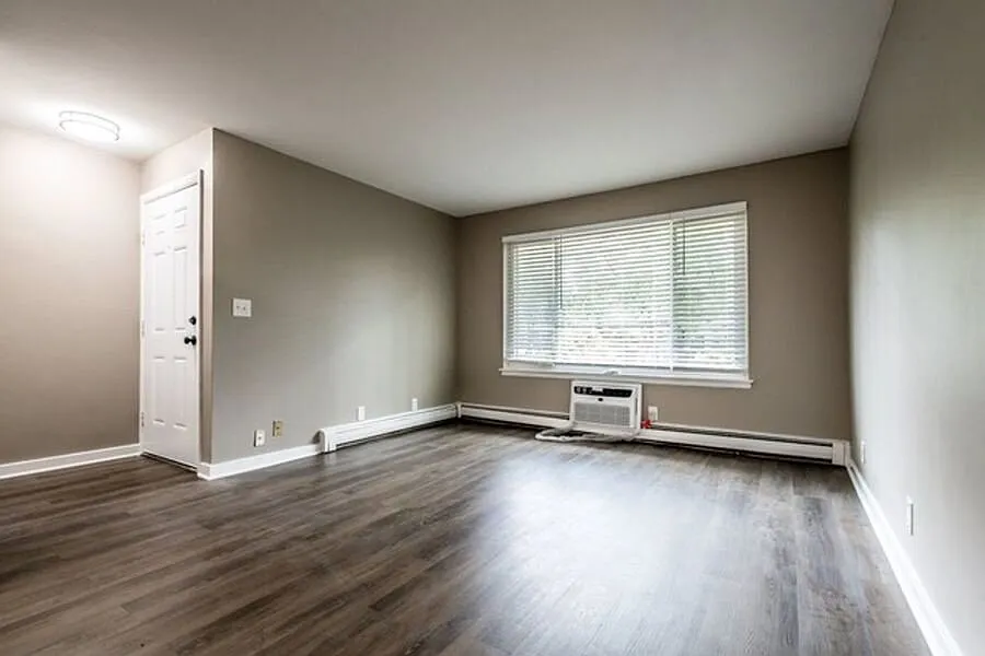 1700 Light Road Unit 108 Oswego, IL 60543 — Photo 4