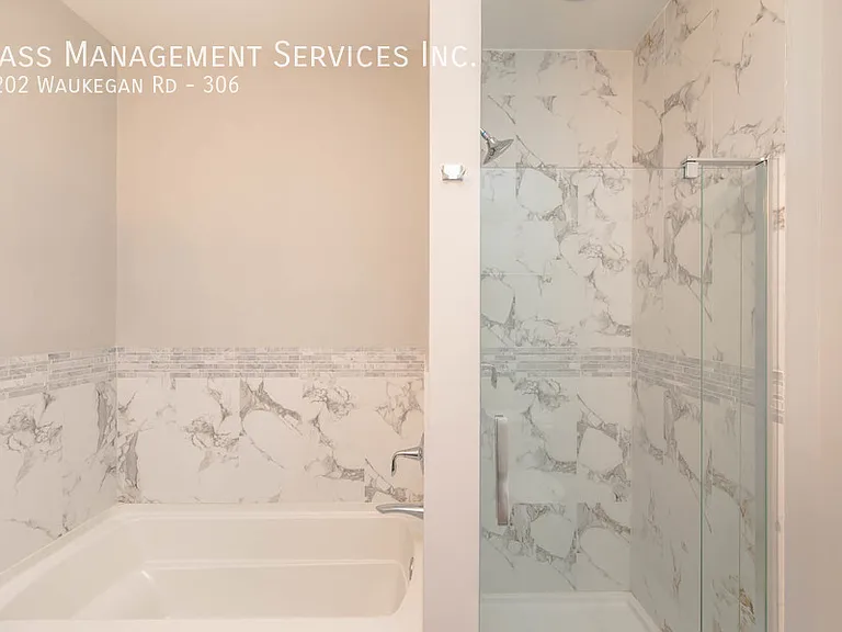 1202 Waukegan Rd, Glenview, IL — Photo 112