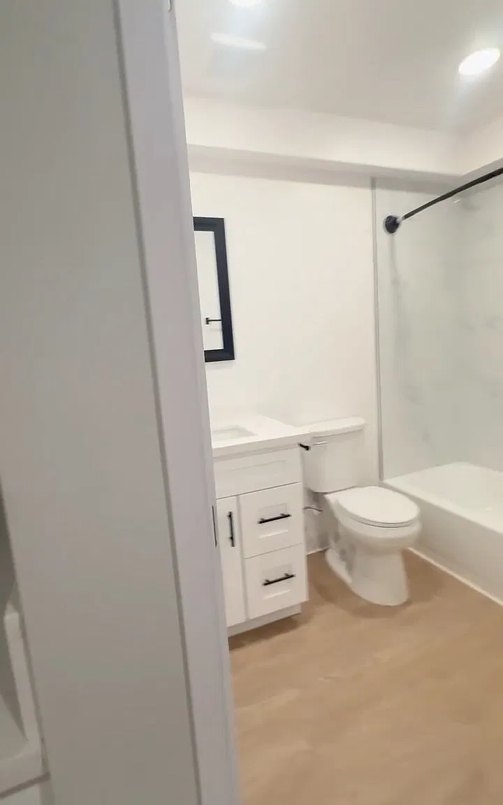 Studio, 500 sqft, $2,050 — Photo 1