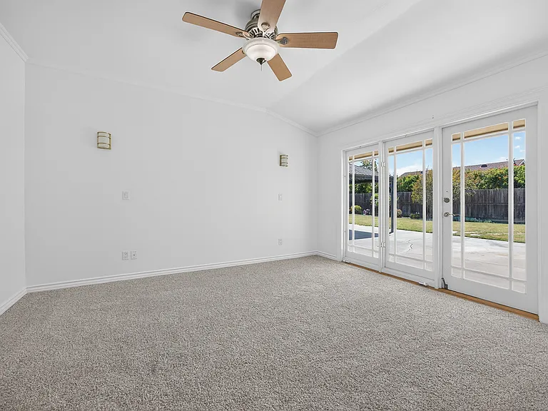 5761 Stradella Rd — Photo 11