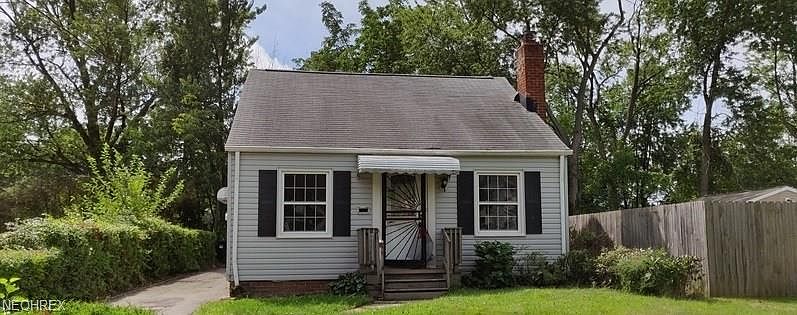 1st image of 16224 S Lotus Dr