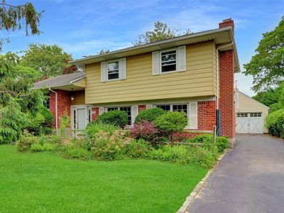 142 Marilynn Street, East Islip, NY, 11730