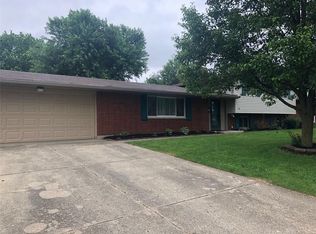 510 Coronado Dr, Fairborn, OH 45324