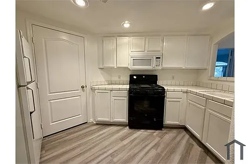 7400 W Flamingo Rd Photo 1