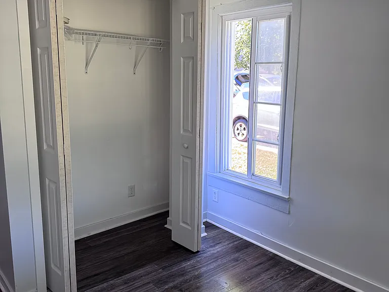 115 Wamplers Ct — Photo 11