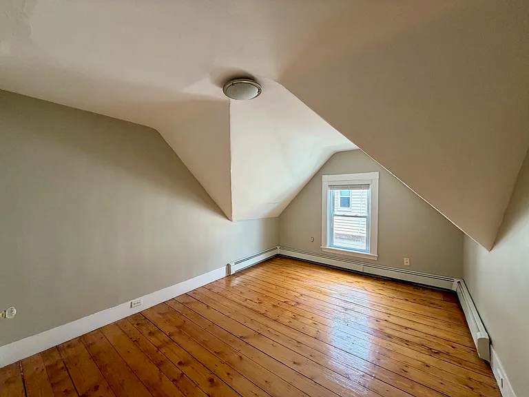 30 Francesca Ave — Photo 12