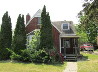 107 Elizabeth Lake Rd, Pontiac, MI 48341