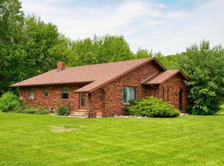 1980 Hessen Rd, Columbus, MI 48063