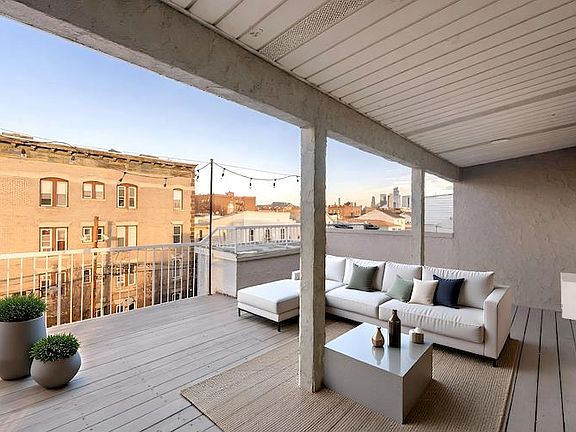 2nd image of 431 7th St #2B