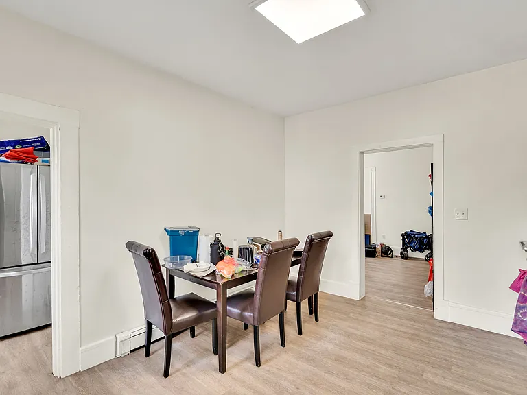 20 Ashford St #20 — Photo 12