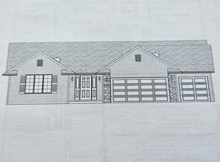 539 Sycamore St, Poplar Grove, IL 61065