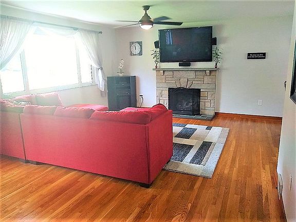 Gas fireplace