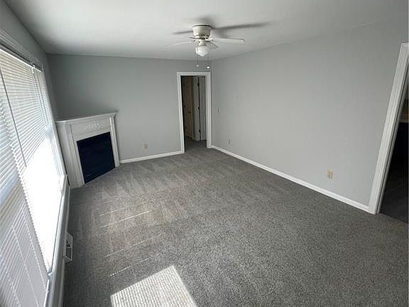 3rd image of 3014 Trenton Rd