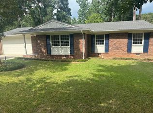 879 Forest Ridge Dr SE, Marietta, GA 30067