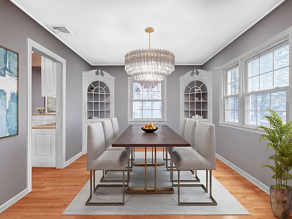 Dining room virtually staged