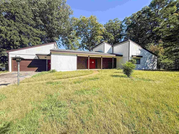 3928 Springfield Dr, Memphis, TN 38128