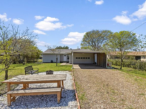 5th image of 306 Amoret Cir