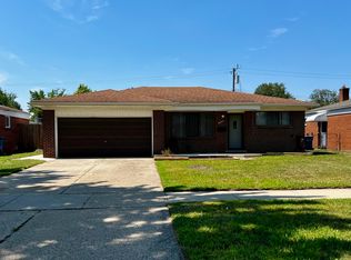 26201 Warner Ave, Warren, MI 48091