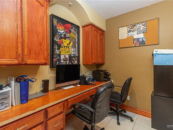 5th image of 2415 Tamesis Dr