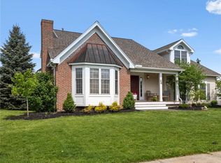 24 Pride St, Honeoye Falls, NY 14472