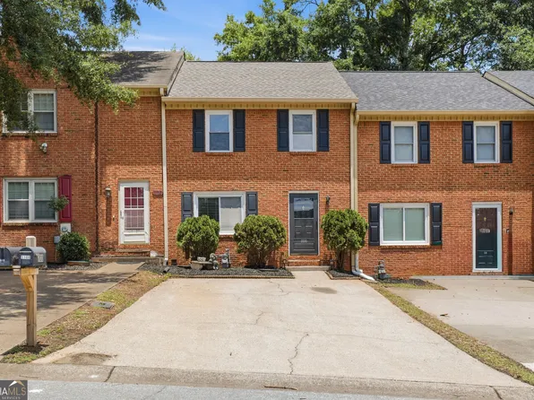 1100 Westfield Trce SE, Smyrna, GA 30082
