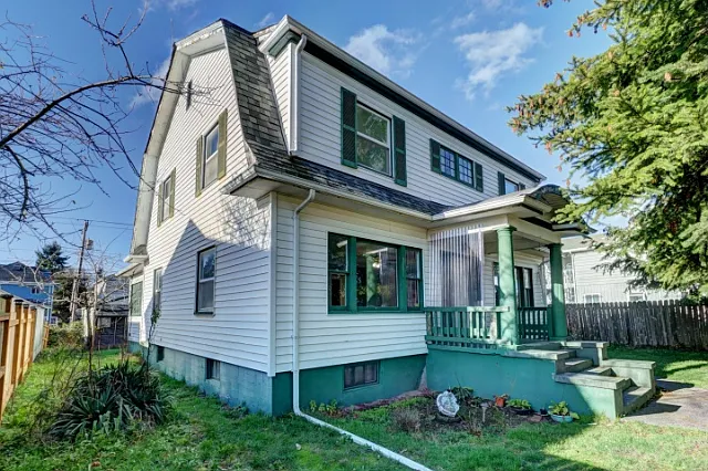 2510 S J St photo 1