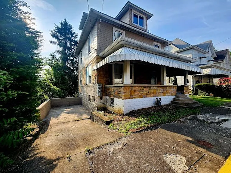 305 Lyndhurst St — Photo 35