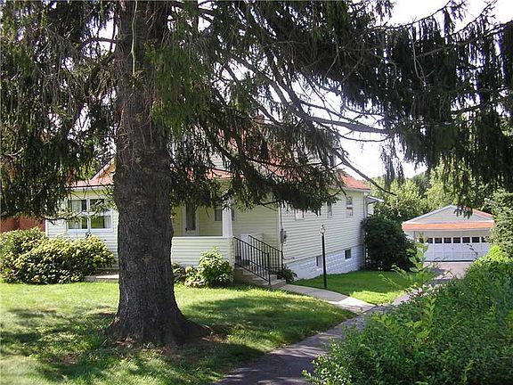 2nd image of 1304 Dalewood St