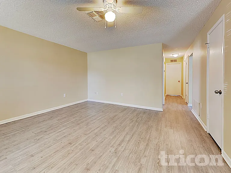 4348 Black Fox Dr — Photo 19