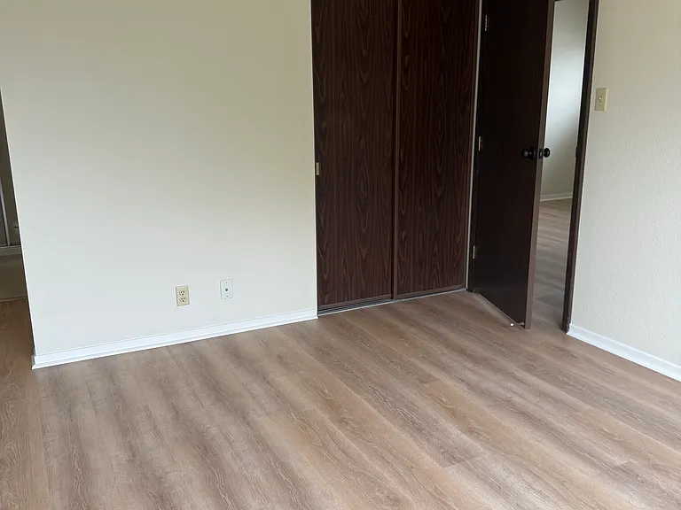 447 Verducci Ct — Photo 23