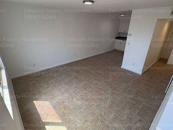 5th image of 1405 Pacific St APT E
