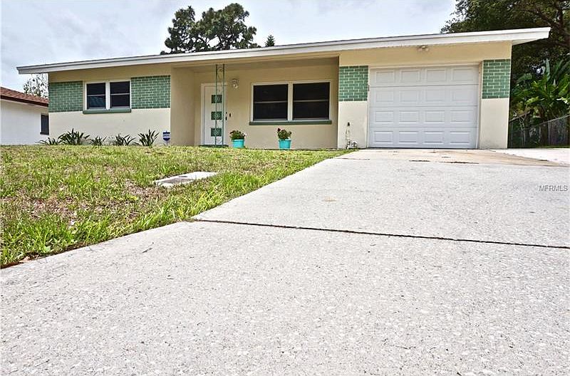 1st image of 898 Crosley Dr