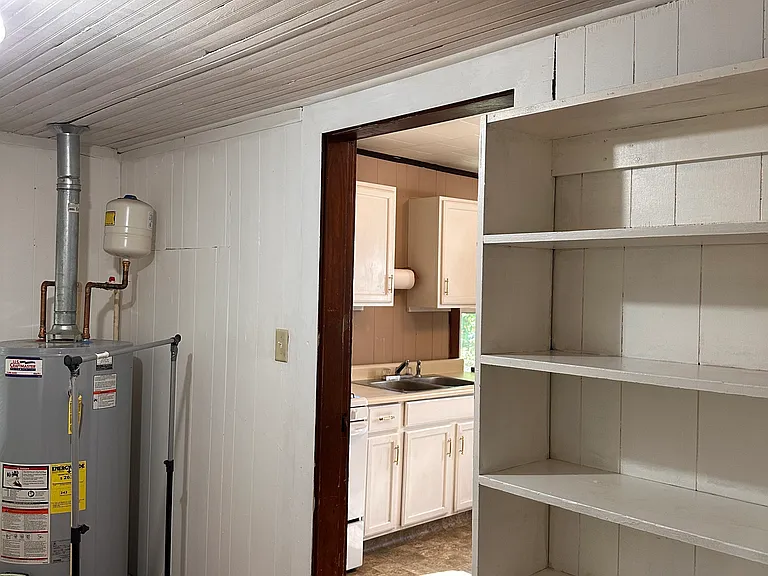 Mud room/laundry room