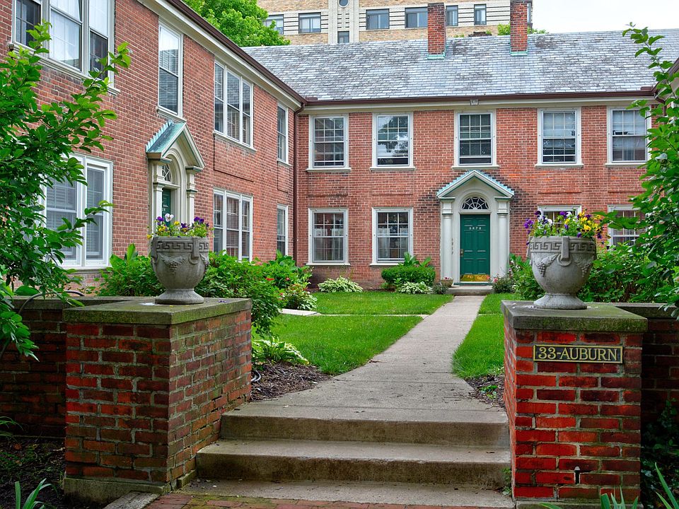 1st image of 33 Auburn Ave
