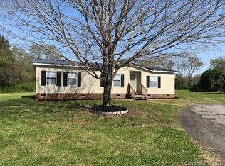 2251 Springdale Dr, Newton, NC 28658