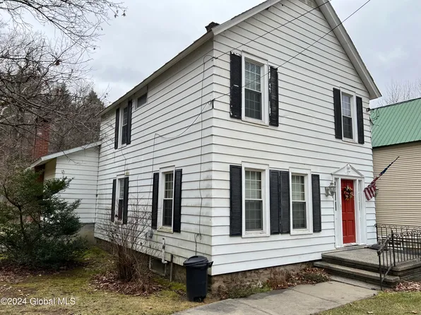 78 Ft Johnson Avenue #78, Fort Johnson, NY 12070