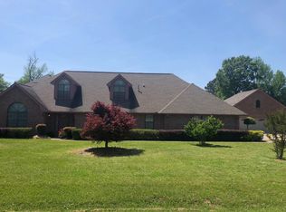 71 Temple Cv, Columbus, MS 39702