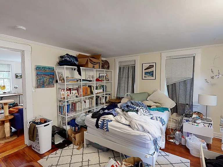 38 Gibson St #7B — Photo 2