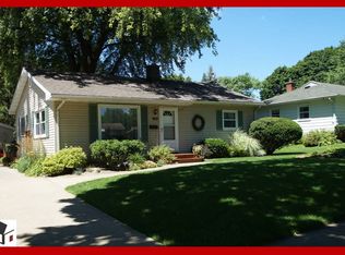 922 Mayfair Ave, Madison, WI 53714