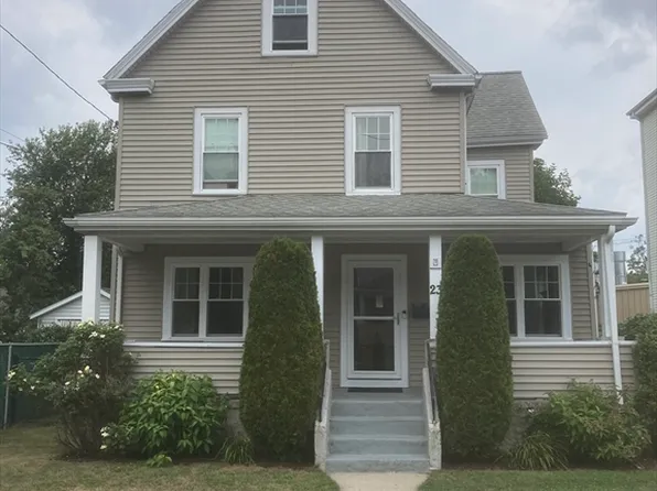 23 Imbaro Rd, Hyde Park, MA 02136