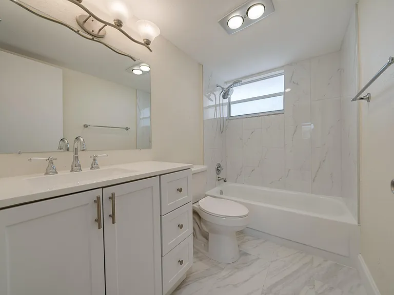 701 Lori Dr #209 — Photo 46