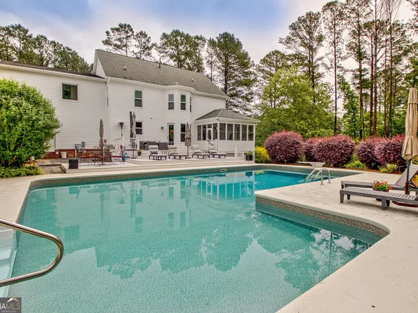 1407 Pennfair Dr, Peachtree City, GA 30269